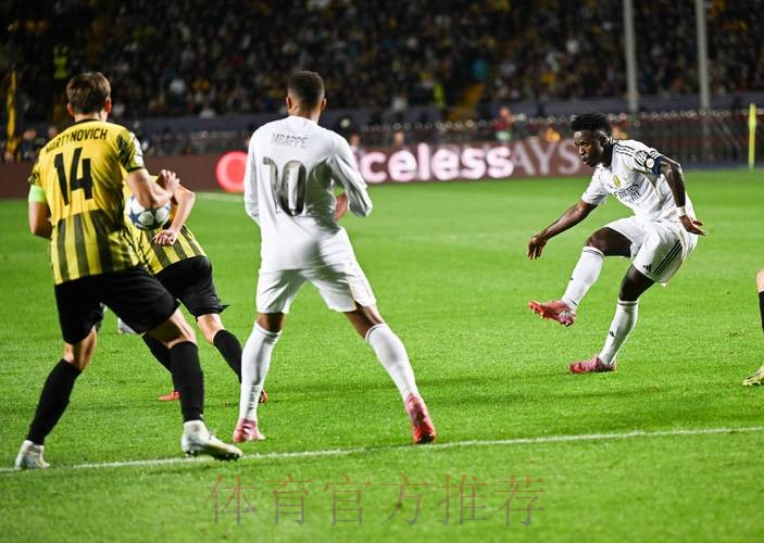 阿圭罗:欧冠决赛将很激烈 我认为皇马赢球机会大些 阿圭罗:欧冠决赛将很激烈 我认为皇马赢球机会大些